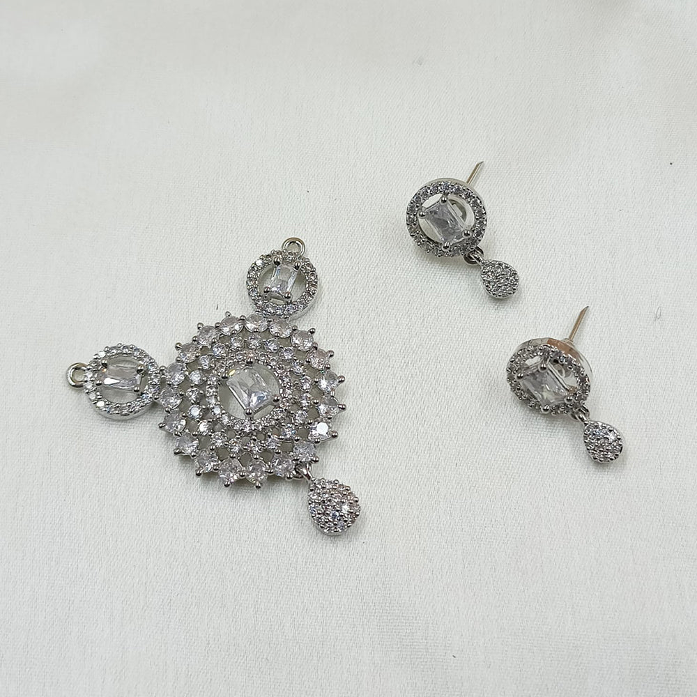 NAFJ Silver Plated American Diamond Pendant Set