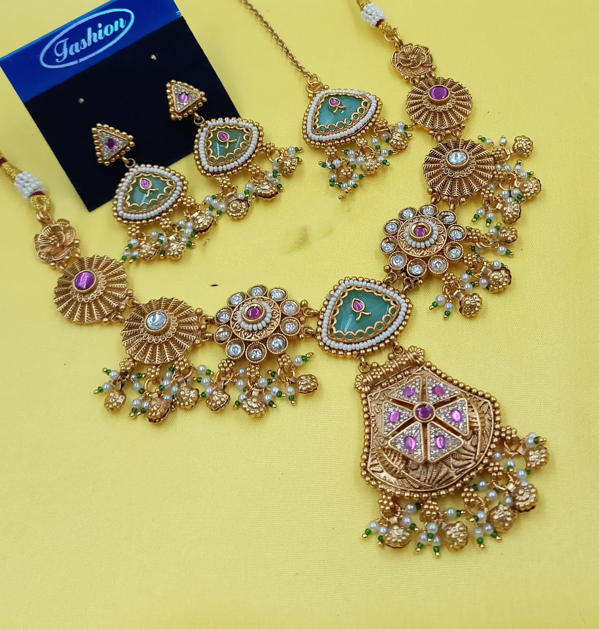 NAFJ Royal Pota Stone And Pearl Necklace Set