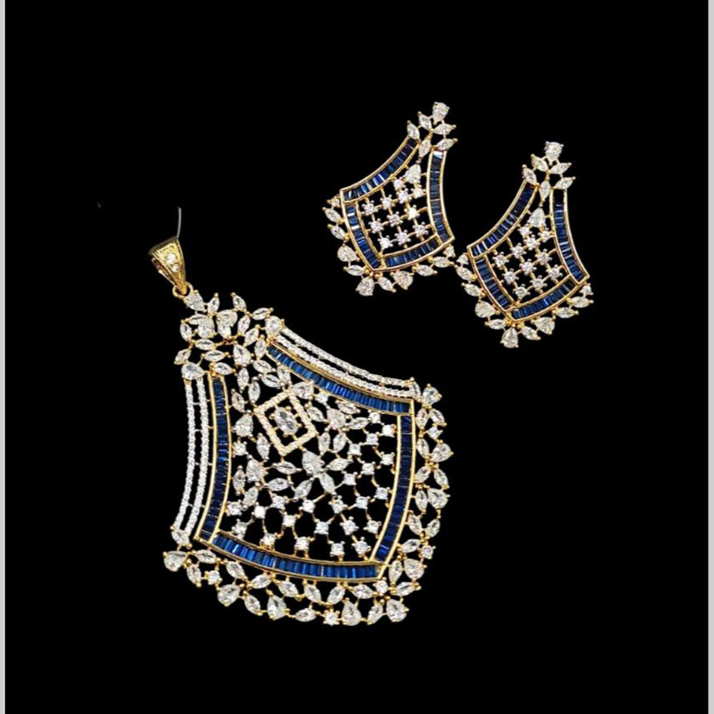 NAFJ Glamorous Crystal Stone And Austrian Stone Designer Necklace Set