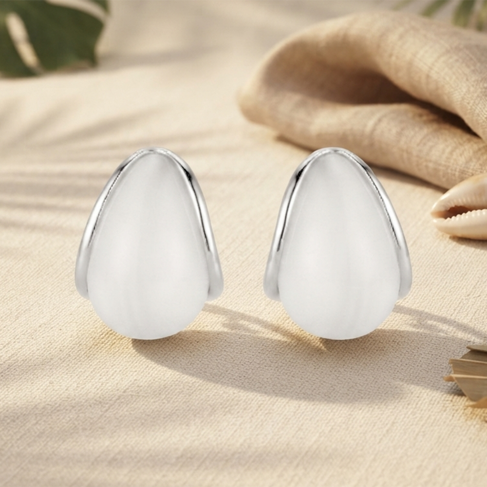 Urthn Premium White Marble Rasin TearDrop Stud Earrings for Women