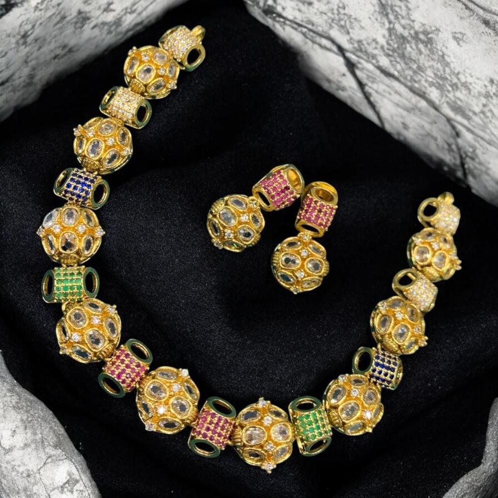 Sona Covering Glamorous Glow Pota Stone Necklace Set