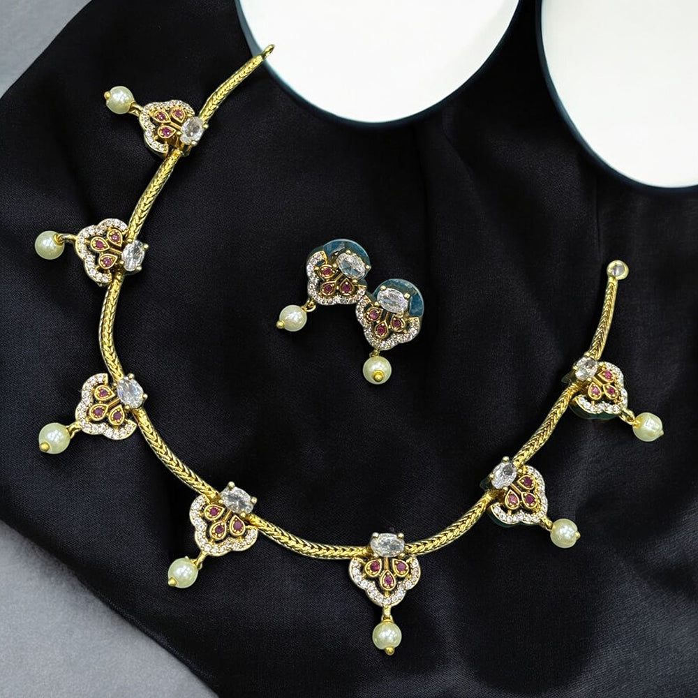 Sona Covering Glimmer Grace Elegant Crytsal Stone And Pearl Necklace Set