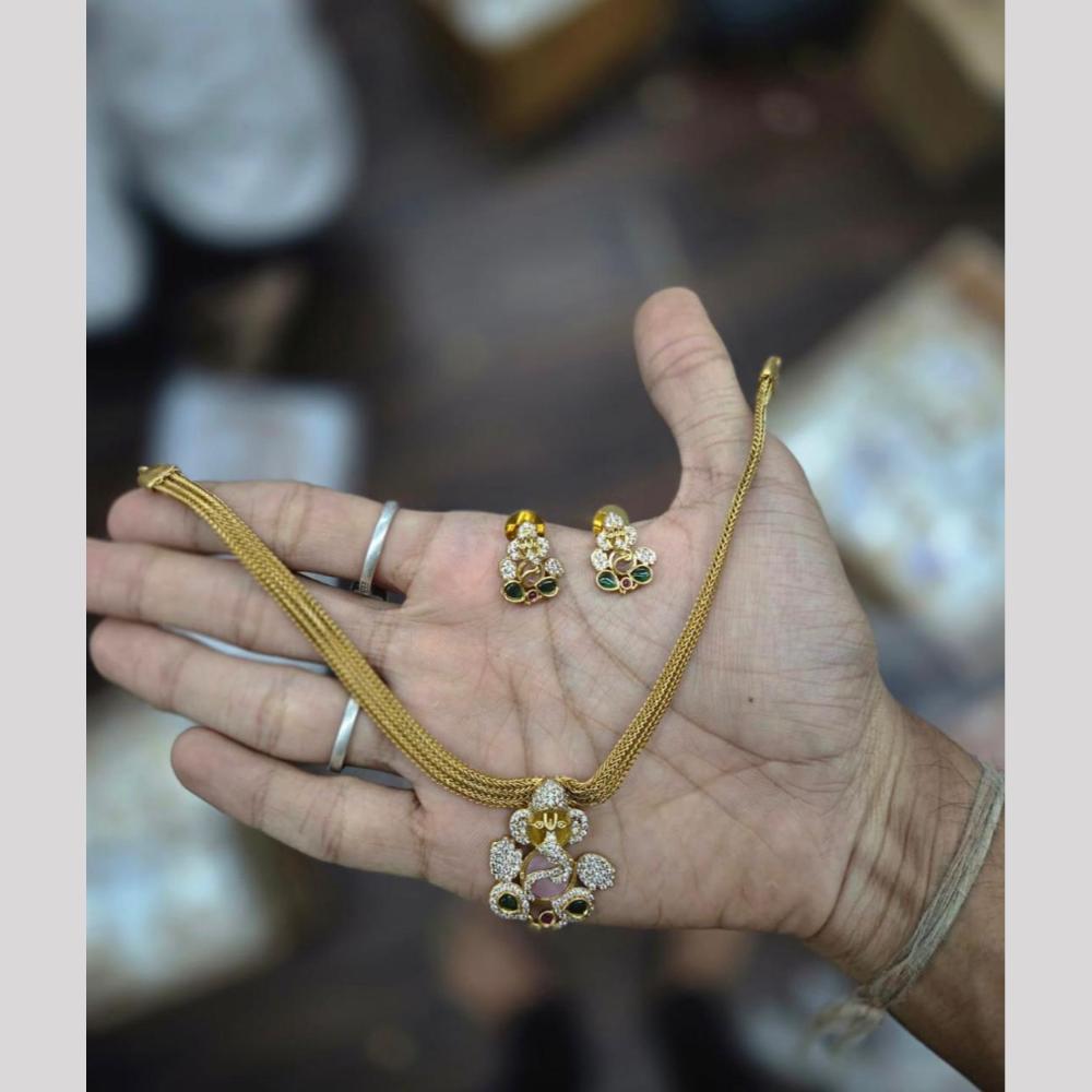 Sona Covering Glamorous Pota Stone And Austrian Stone Necklace Set