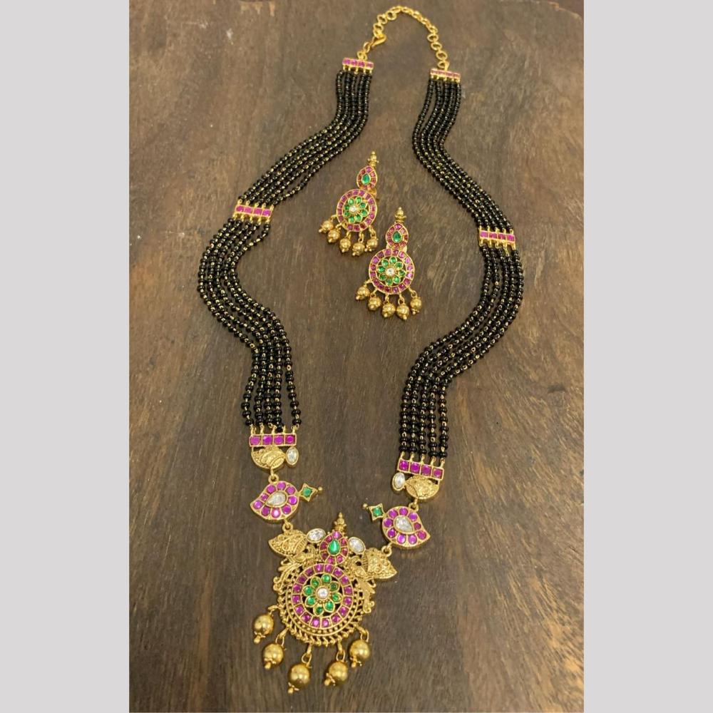 Sona Covering Traditional Pota Stone And Black Beads Mangalsutra