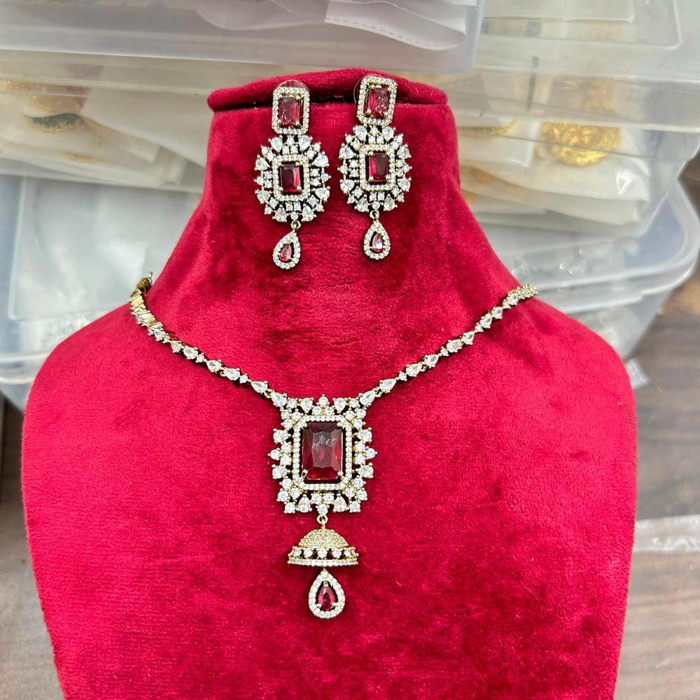 Sona Covering Glamorous Crystal Stone And Austrain Stone Necklace Set