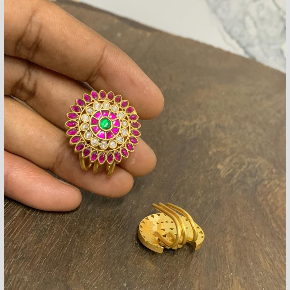 Sona Covering Gorgeous Pota Stone Party Wear Studs Earrings