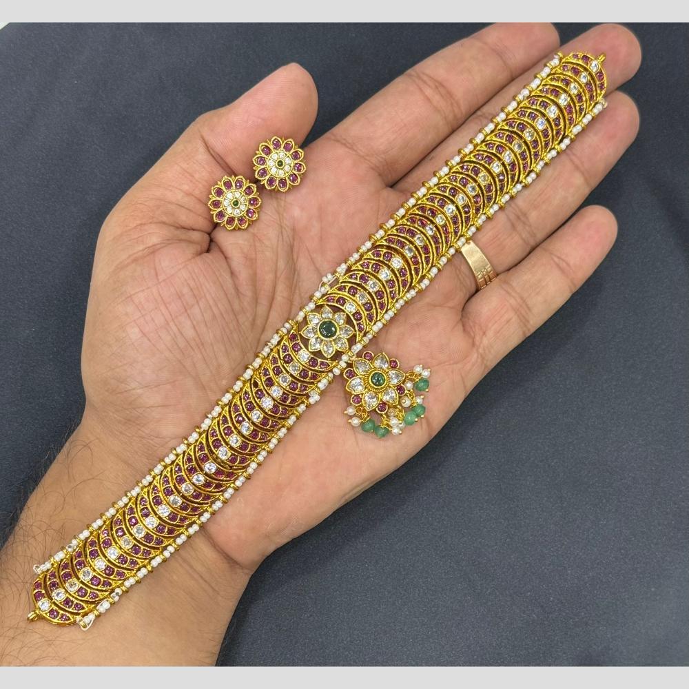 Sona Covering Glamorous Glow Pota Stone And Pearl Choker Necklace Set