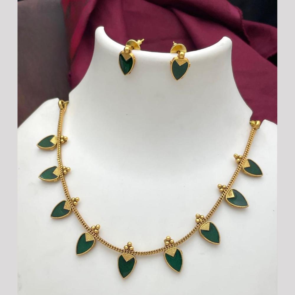 Sona Covering Luxury Pota Stone And Pearl Necklace Set