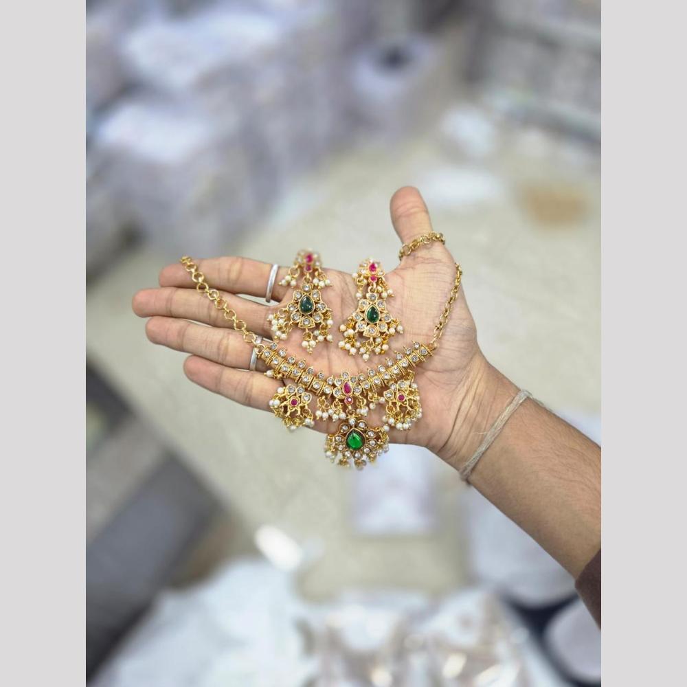Sona Covering Luxury Pota Stone And Pearl Necklace Set