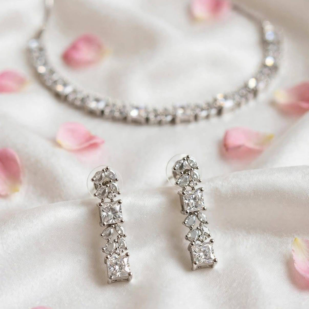 Dhirish International Royal American Diamond Necklace Jewellery Set