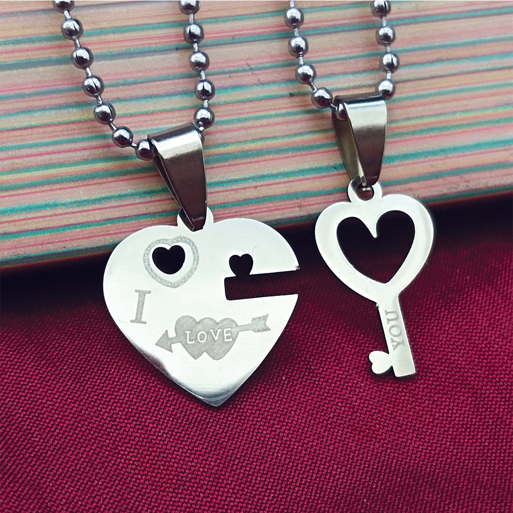 Urthn Love Key Heart Shape Chain Pendant- 1404876 (Pack Of 6)