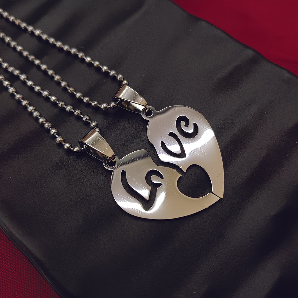 Urthn Heart Shape " Love"Chain Pendant- 1404881 (Pack Of 6)