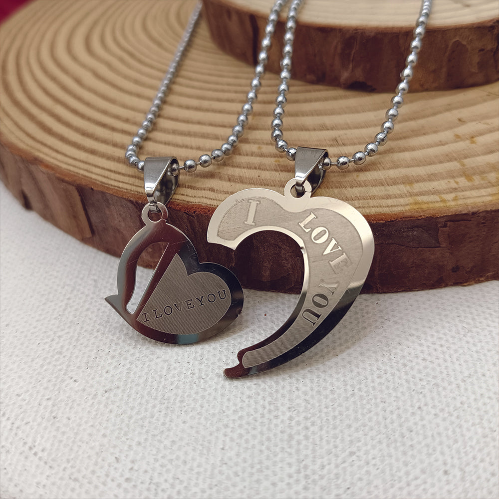 Urthn Heart Shape " I LOVE YOU " Chain Pendant- 1404889 (Pack Of 6)