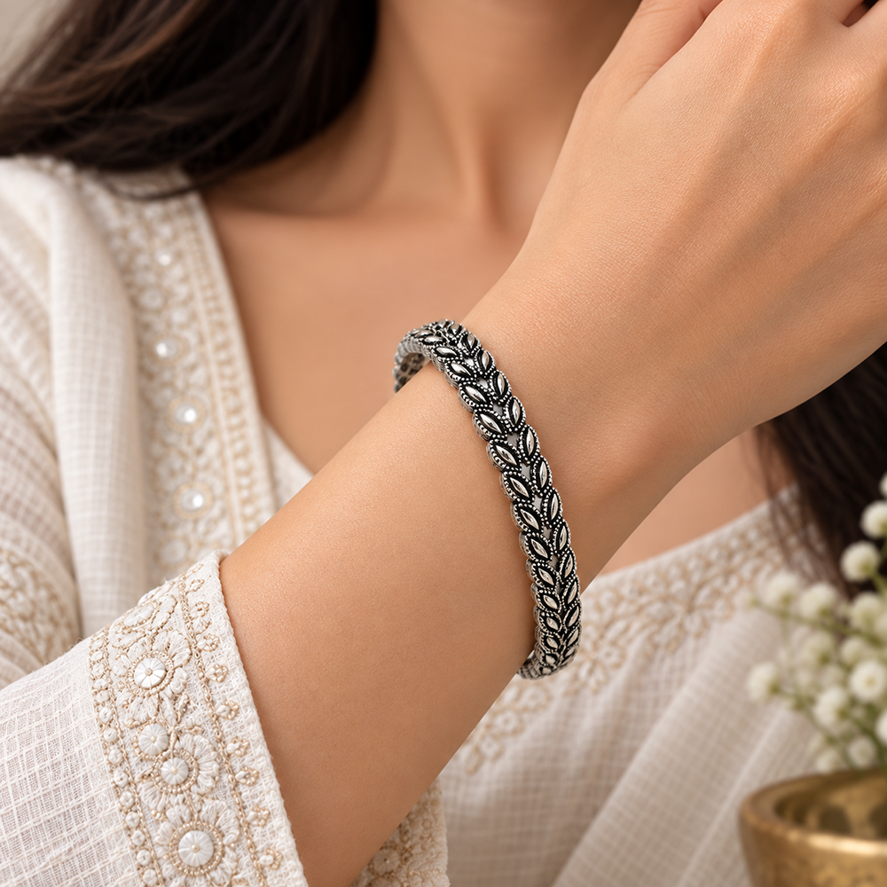 Urthn Ethnic Oxidised Bangles Set for Women Stylish Traditional Jewellery
