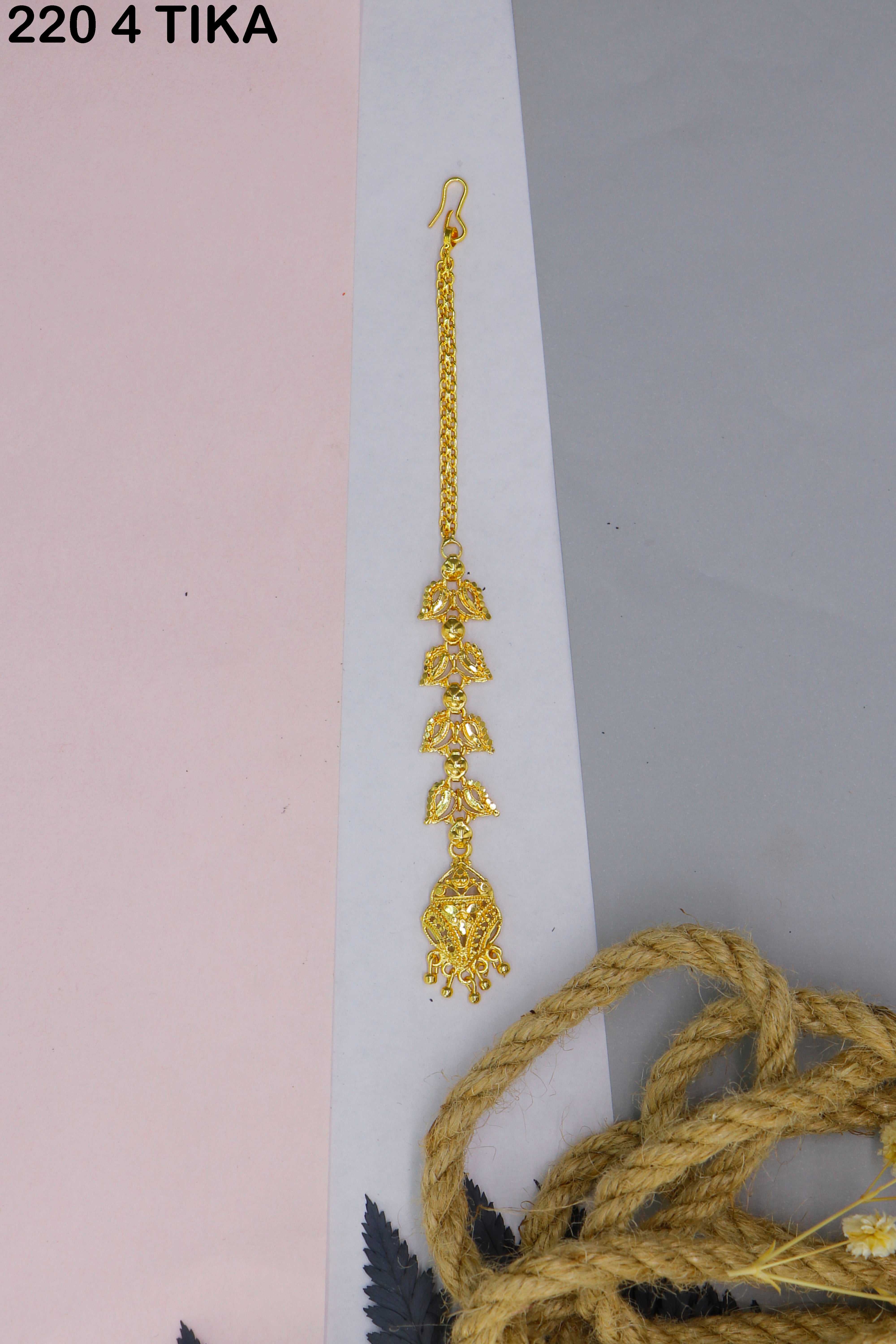 Mahavir Gold Plated Maangtikka