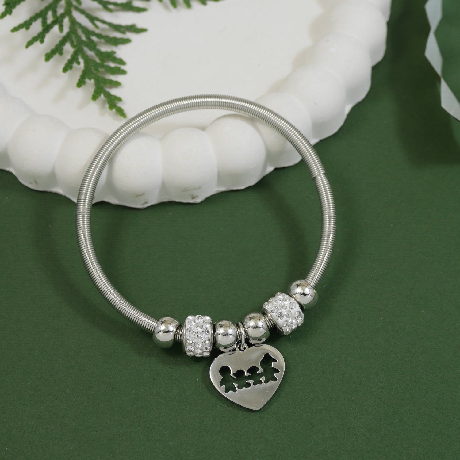 Etnico Adjustable Heart Charm Design Bracelet with Family Motif in Silver Tone for Women