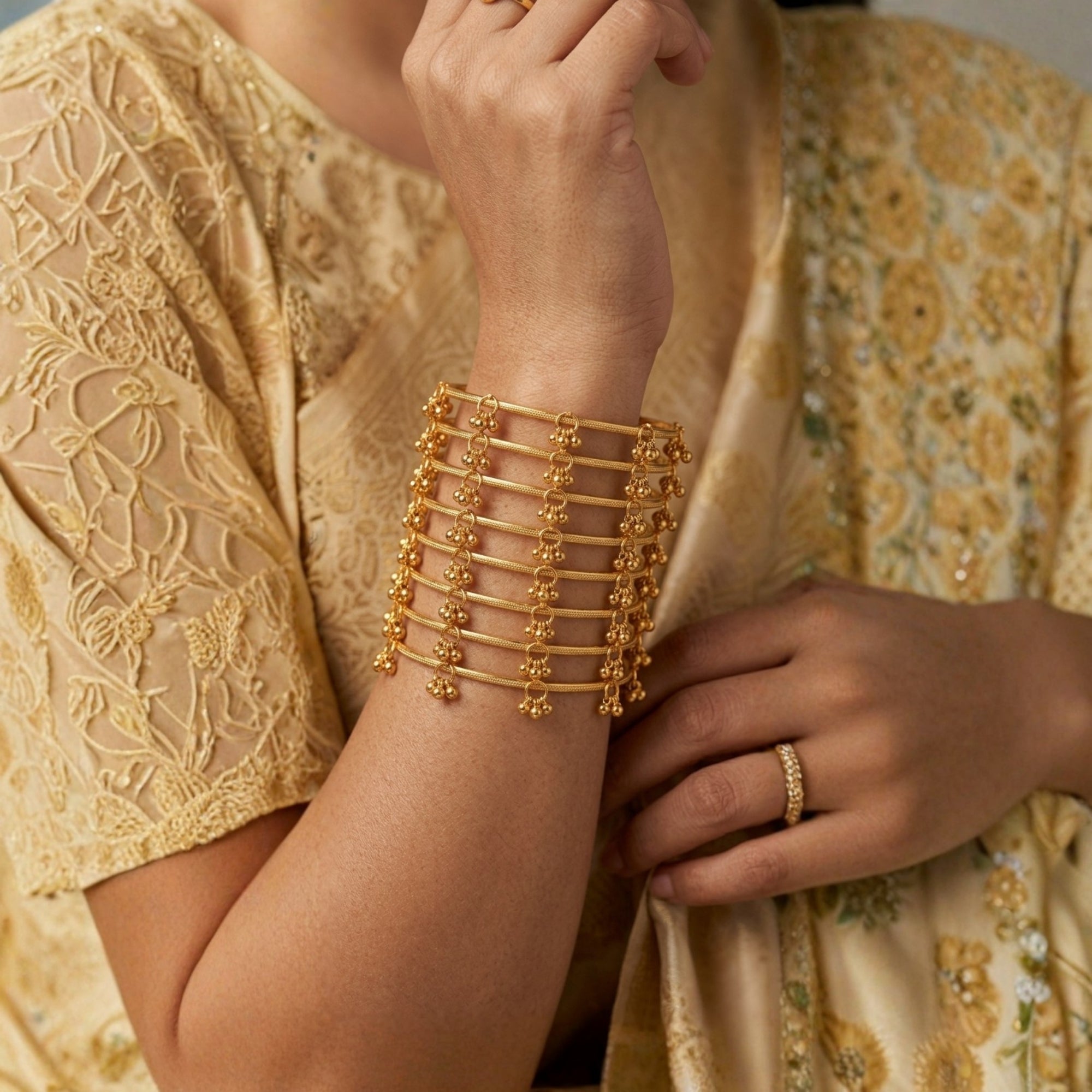 Etnico Traditional Kashmiri 8 Bangle Set for Women | Ethnic Ghungroo Design Stackable Bangles