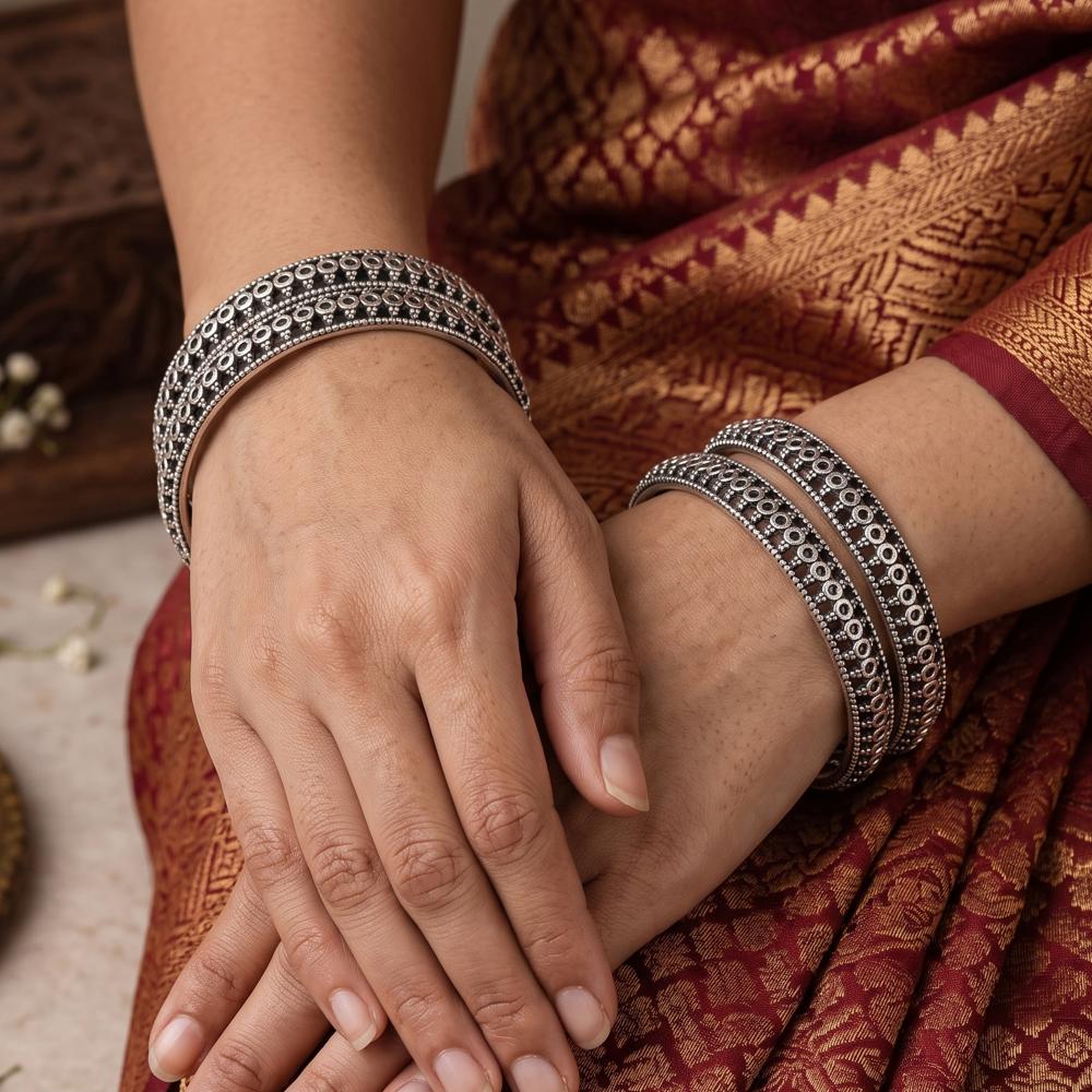 Js Fashion Antique Oxidized Silver Fancy Set of 4 Bangles for Women