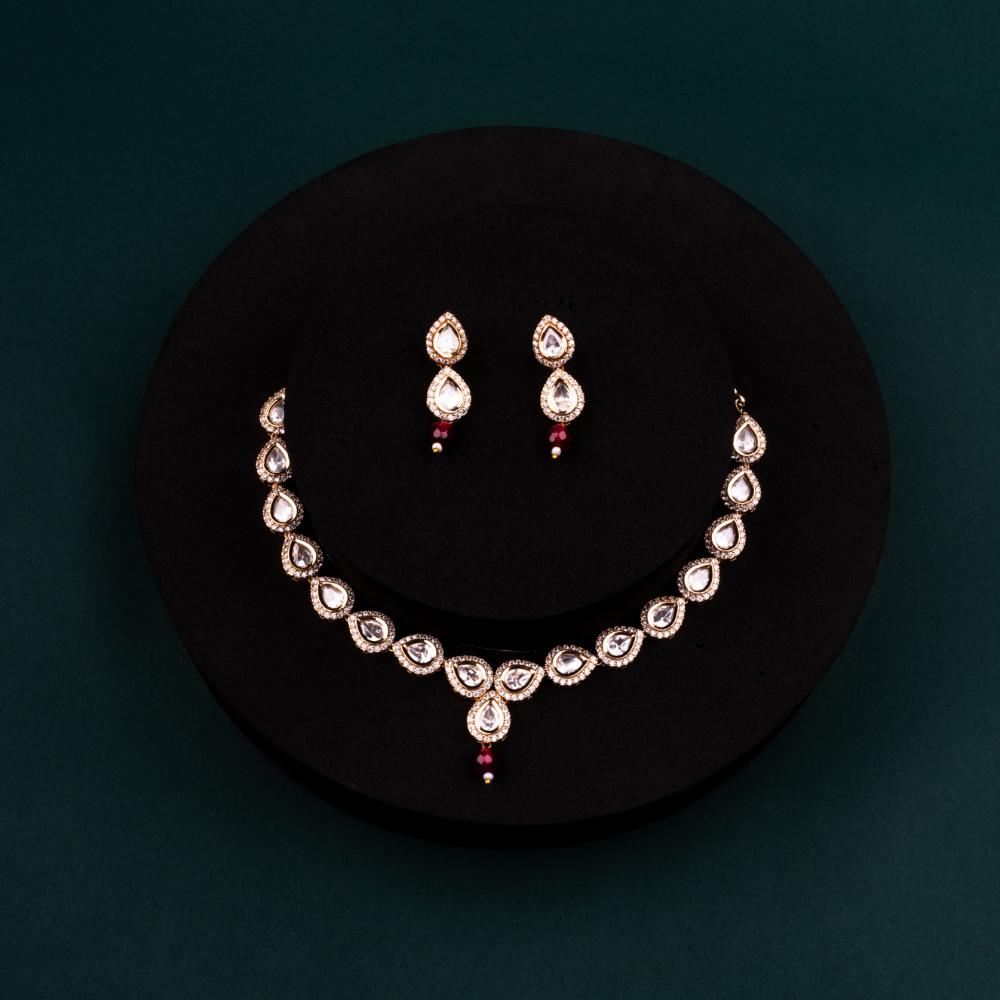 ChicCharm Jewellery Brass And Copper Gold Plated Polki Kundan Necklace Set