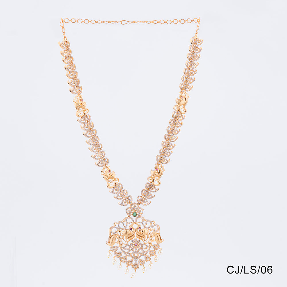 Chiccharm Jewellery Brass and Copper Rajwadi Necklace Set