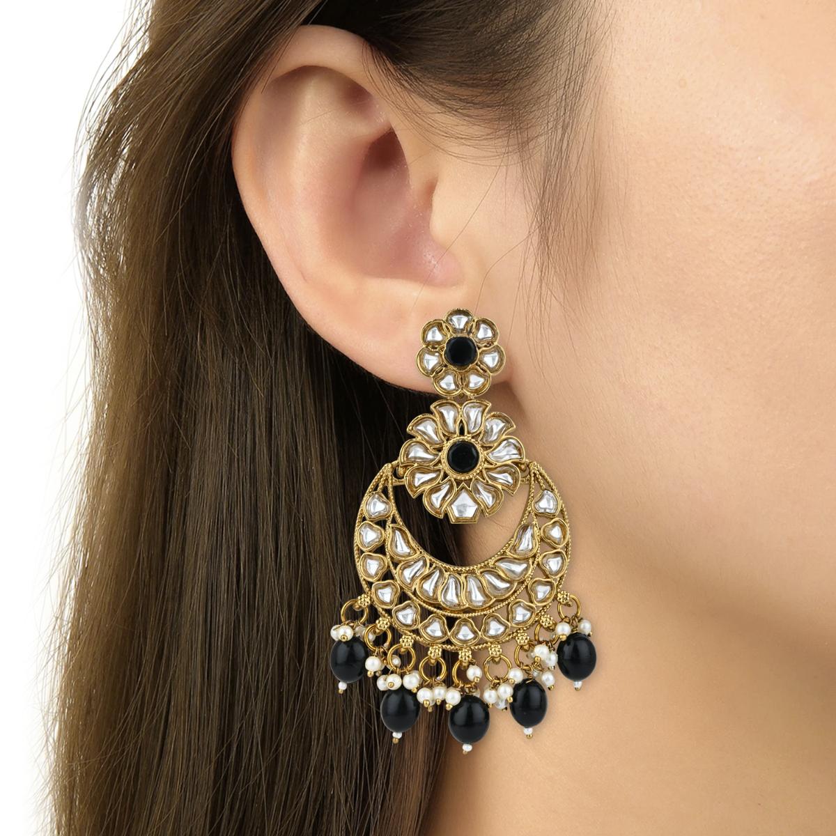 Etnico Gold Plated Traditional Handcrafted Kundan Pearl Floral Design Earrings For Women/Girls
