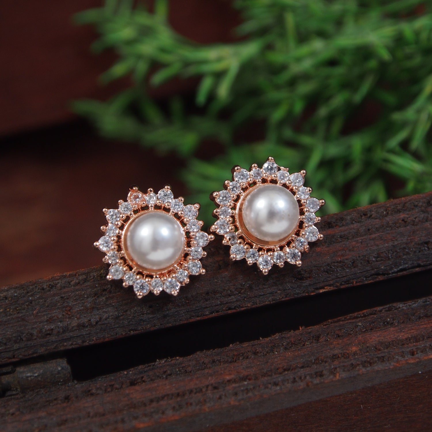 Etnico Latest Stylish CZ American Diamond Stud Earrings For Women