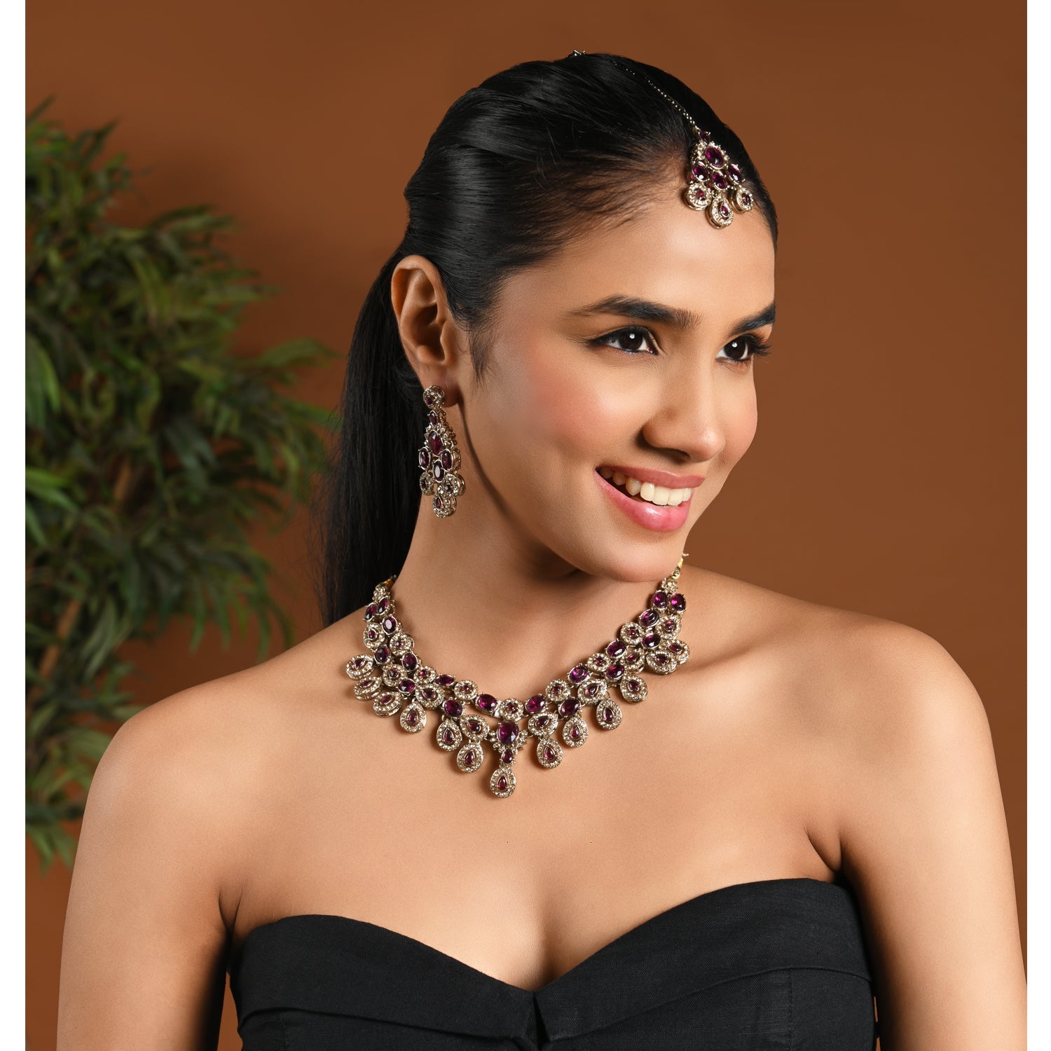 Etnico Traditional Teardrop Design & Stone Necklace Jewellery With Earrings & Maang Tikka Set for Women (IJ414) (Wine)