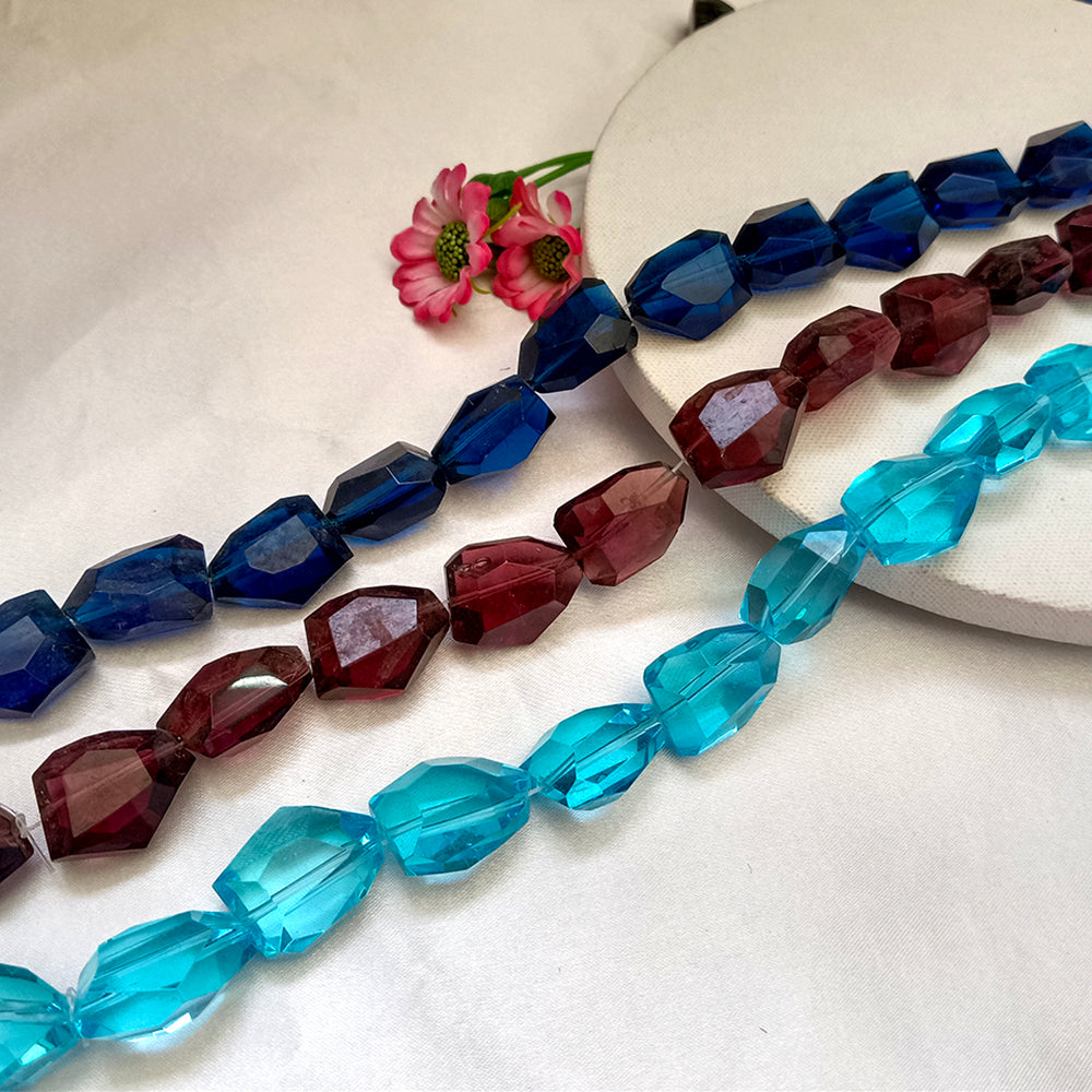 Kriaa Natural Quartz Crystal Chips Beads 1 String For Jewellery Making (Approx 18 Beads)