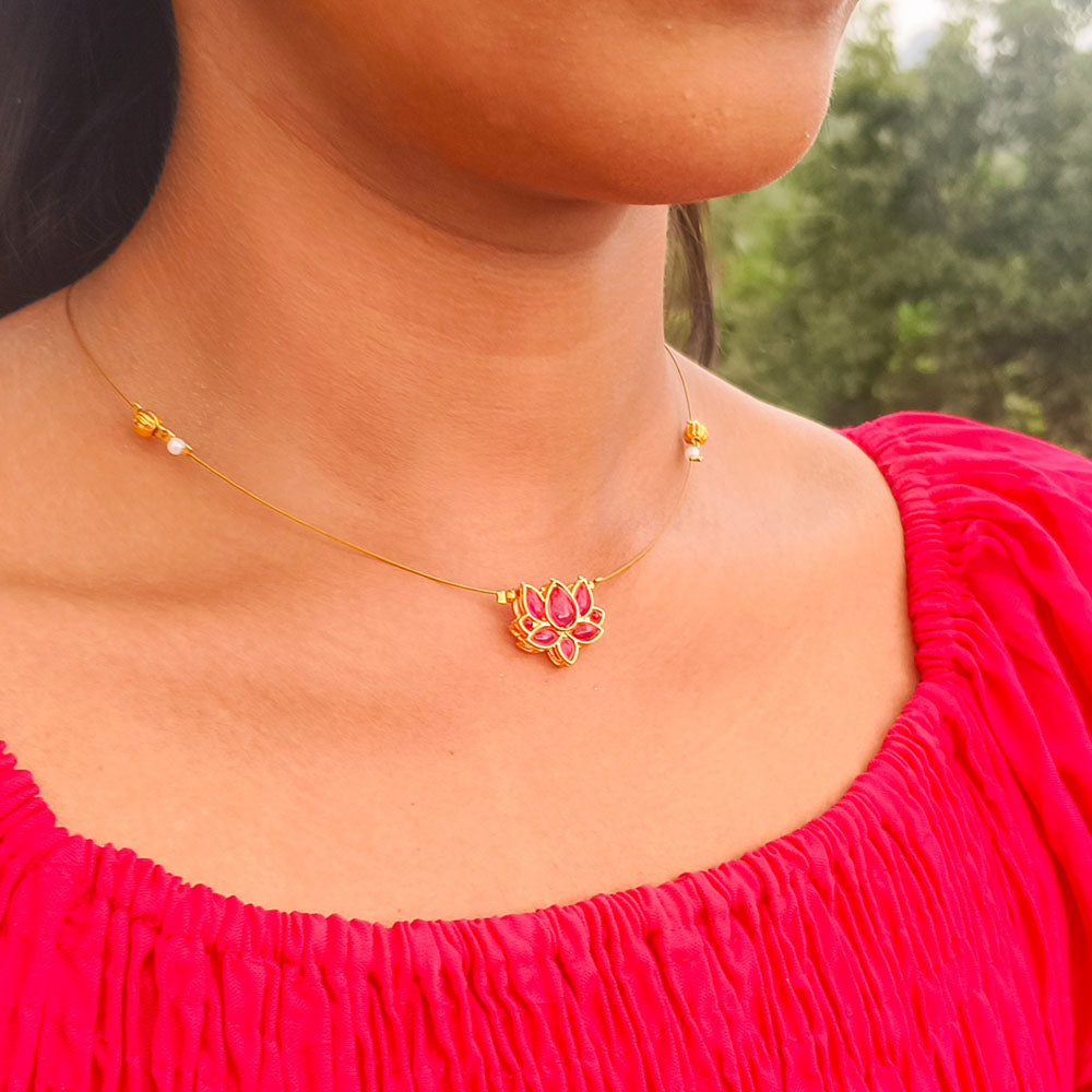 Locketto Lightweight Pink Lotus Pota Stone And Pearl Invisible Necklace