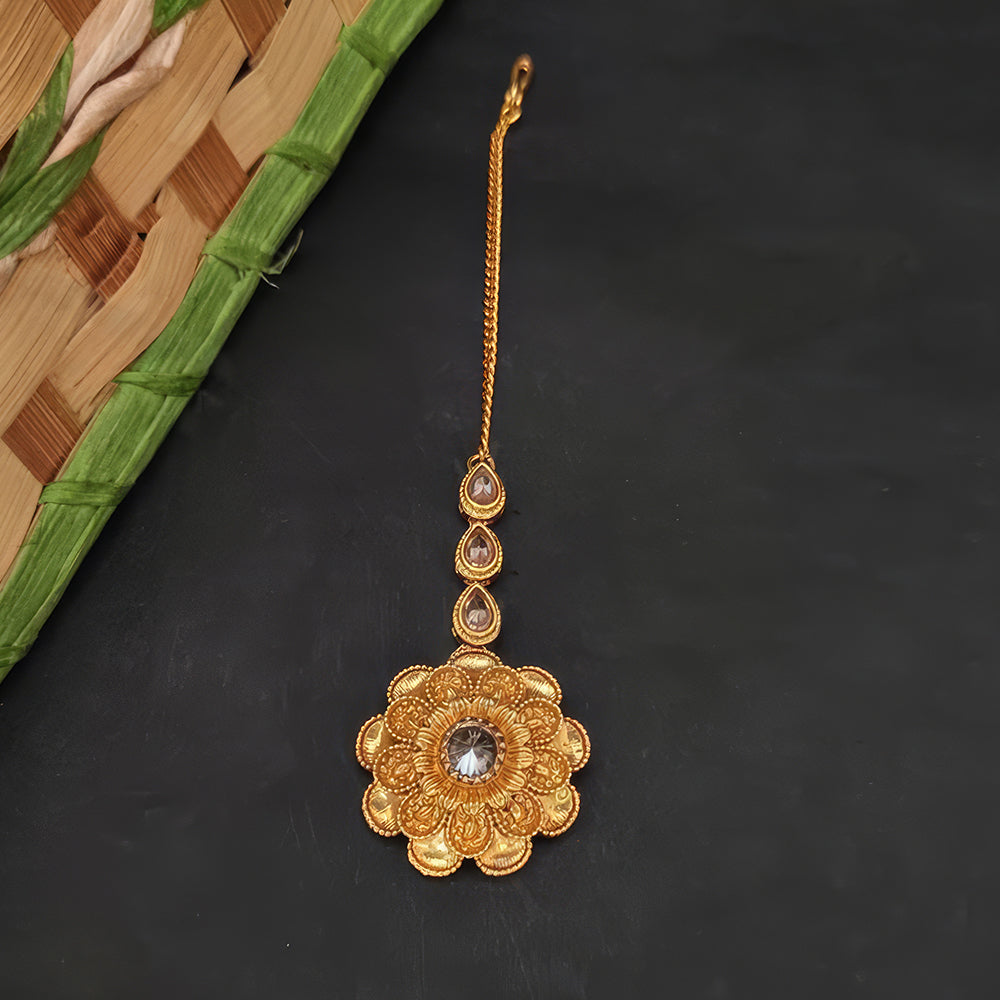 Js Fashion Flower designed Maang tikka