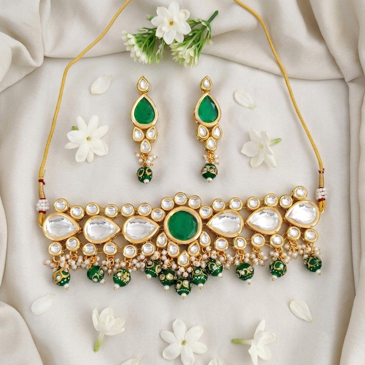 Js Fashion Fancy Design High Gold Polish Beautiful Kundan Stones Kundan Choker Style Necklace Set