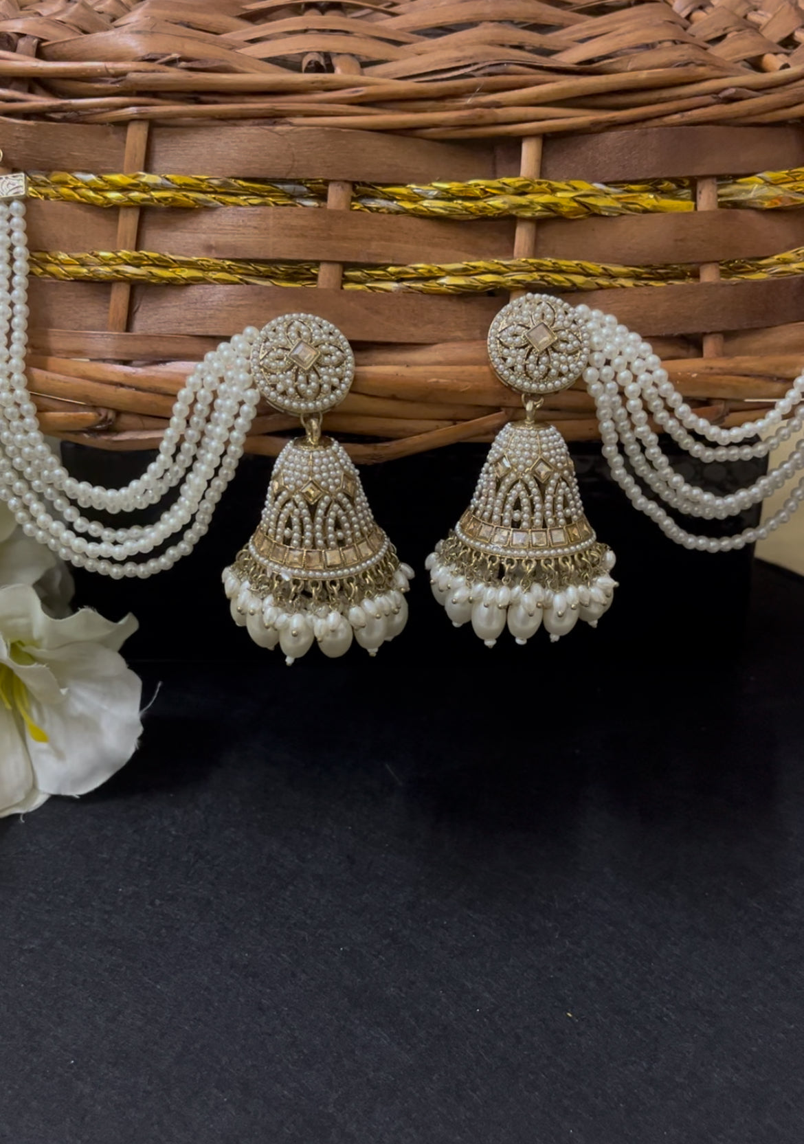 ShringarStreet kundan earring with maangtika