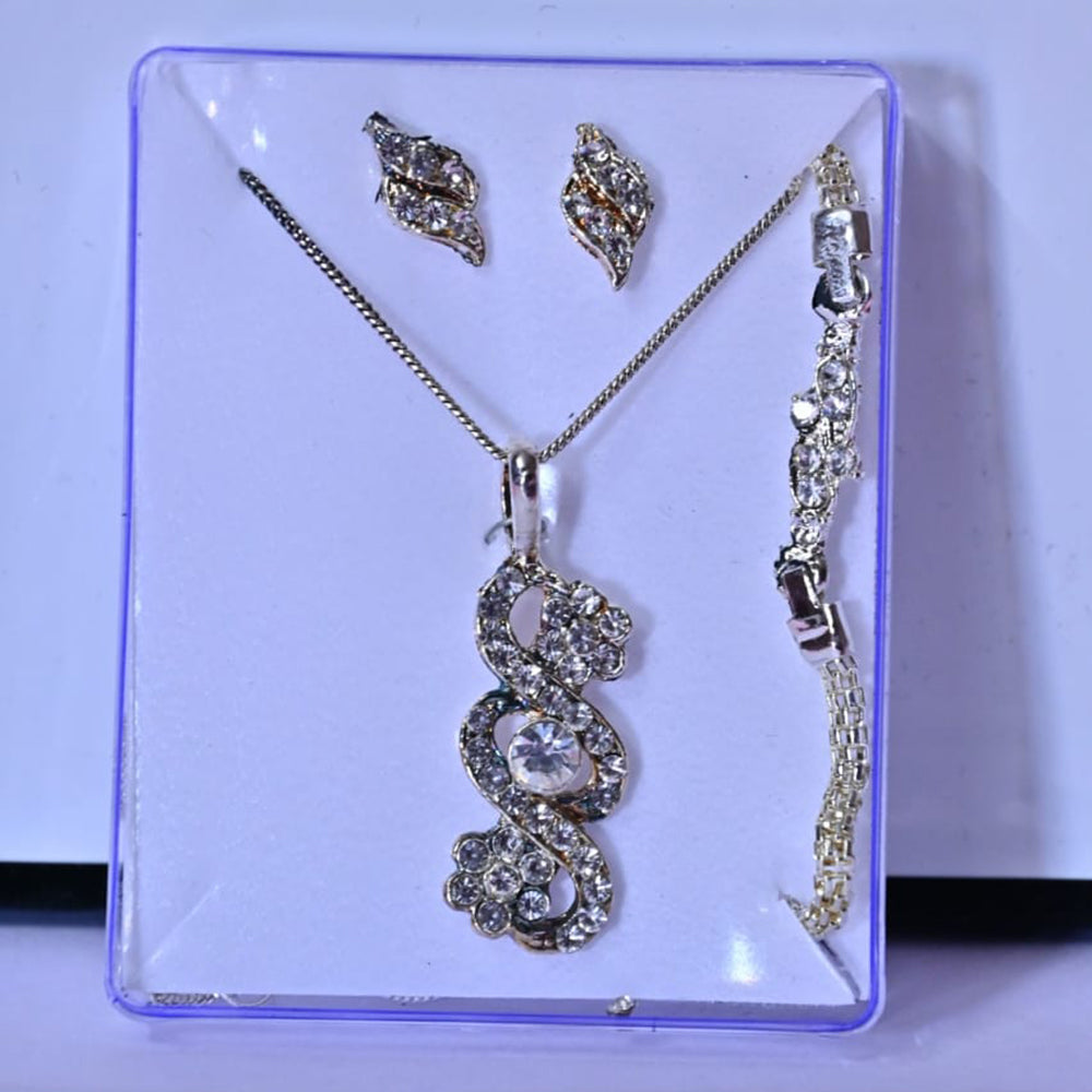 Vaamika Jewellery Combo