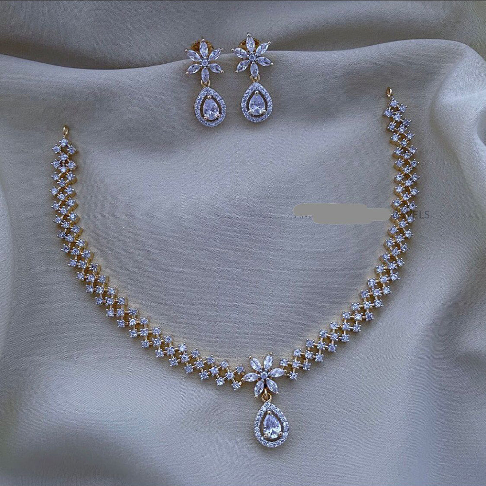 FS Collection AD Stone Necklace Set