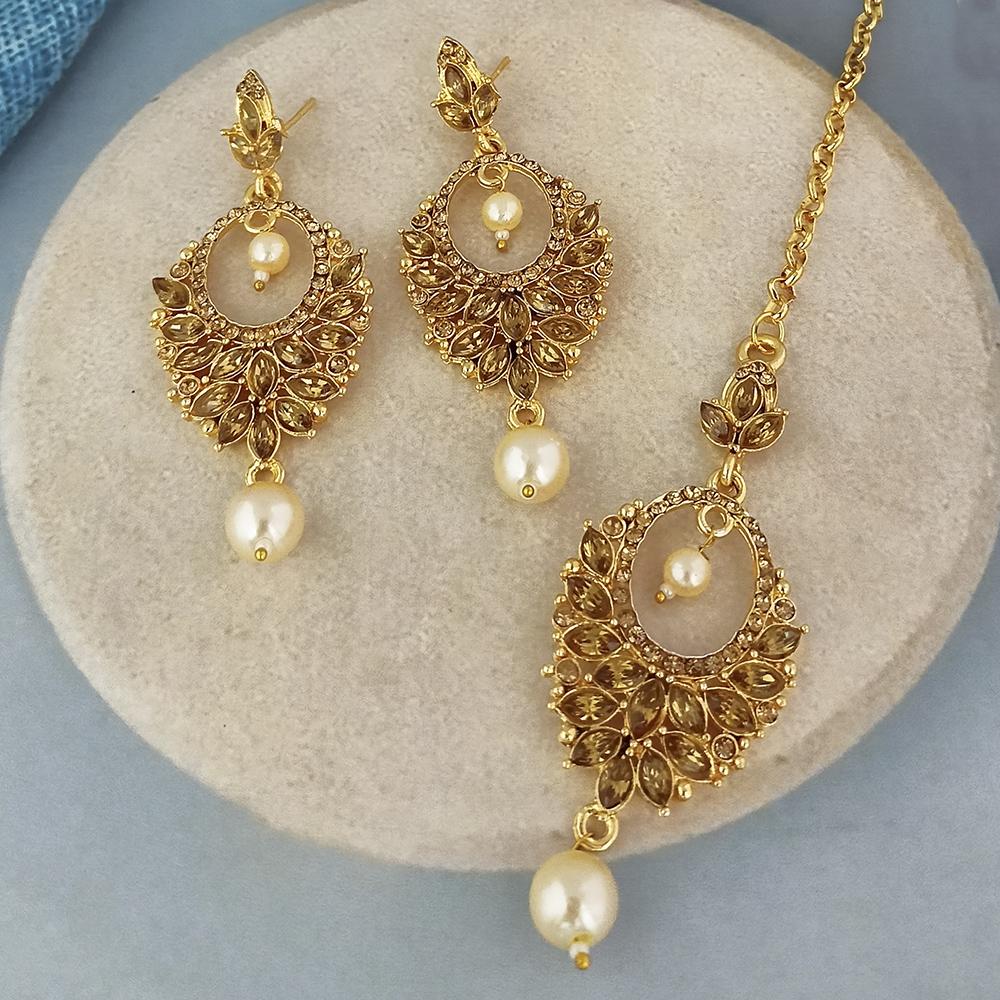 Adi Gold Plated Kundan And Austrian Stone Earrings With Maang Tikka - 1319257