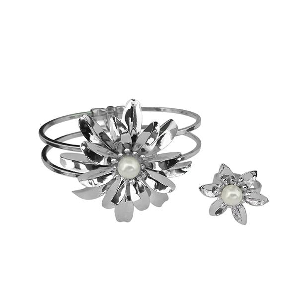 Urthn Rhodium Plated Pearl Floral Openable Kada With Ring - 1402120D