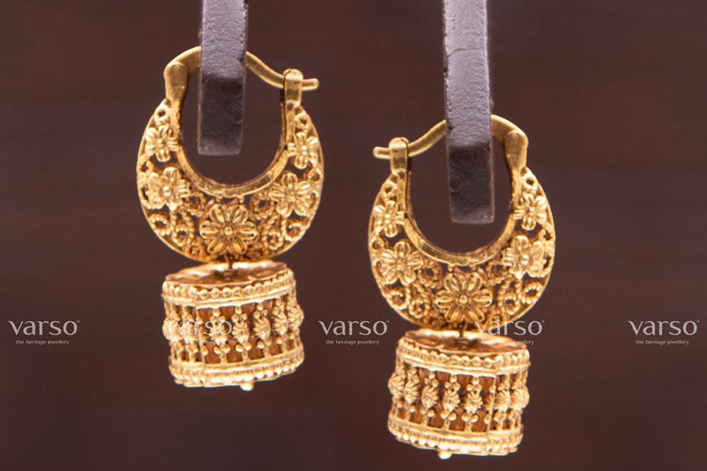 Varso Gold Alloy Jhumkas Earrings - 211079