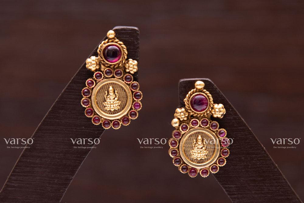 Varso Kempu Gold Alloy Dangler Earrings - 211110