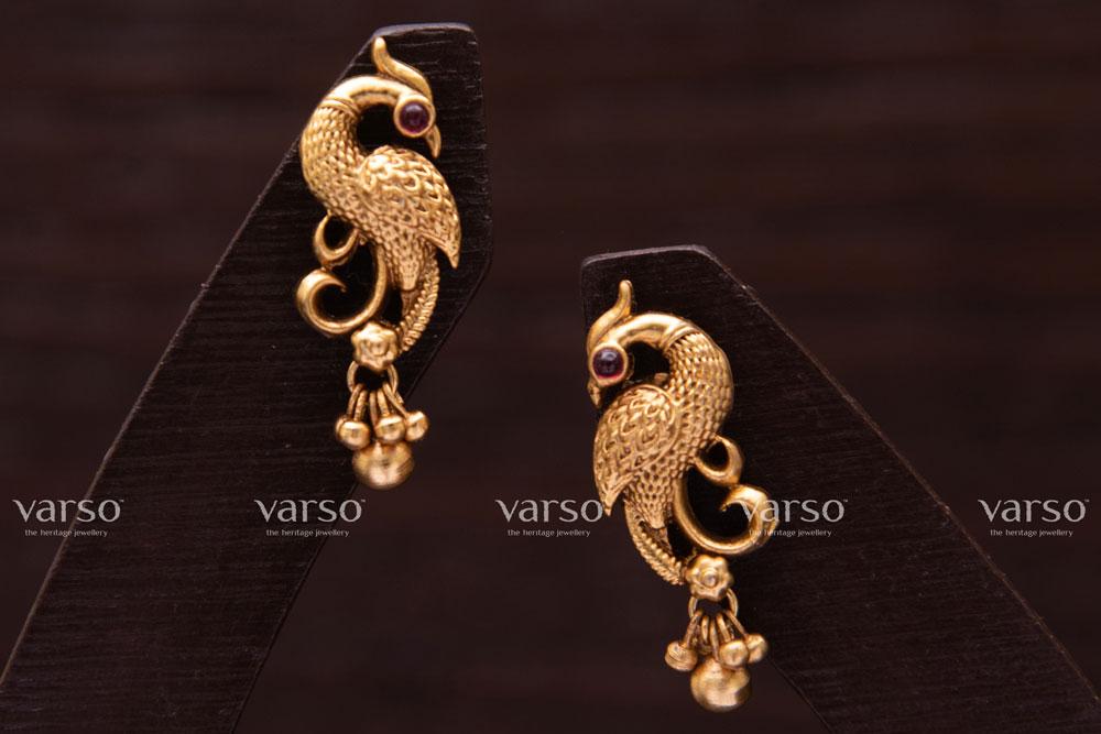 Varso Kempu Gold Alloy Ball Studs Earrings - 211134