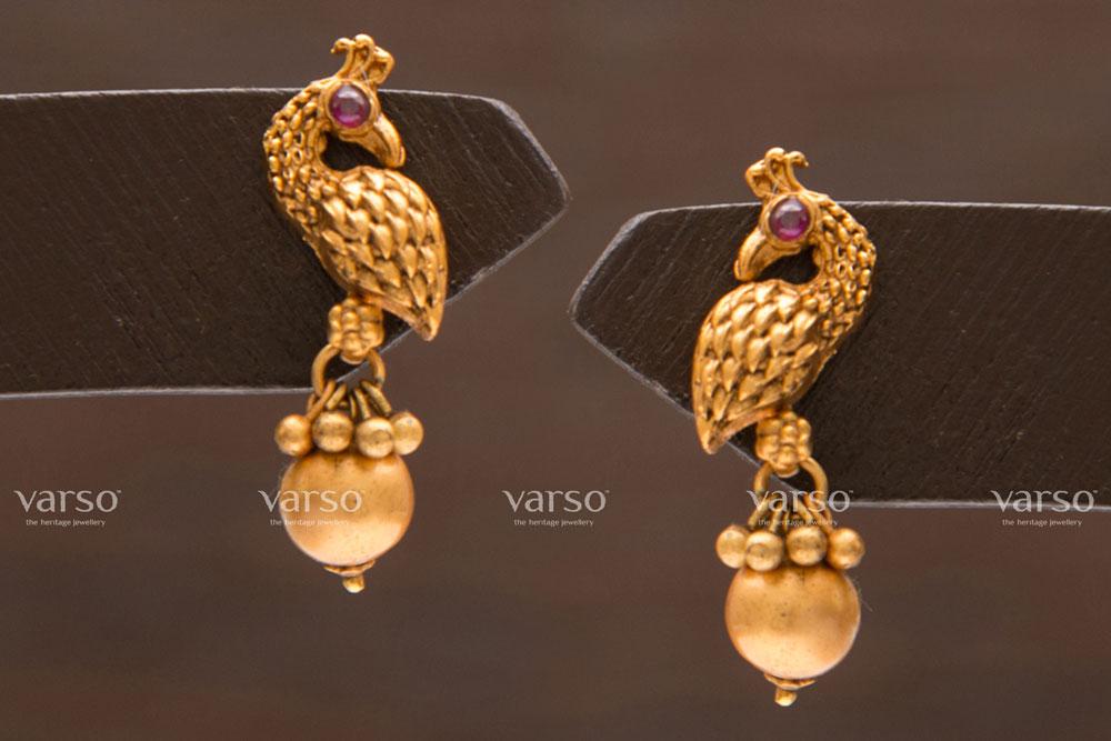 Varso Ruby Gold Alloy Ball Studs Earrings - 211158