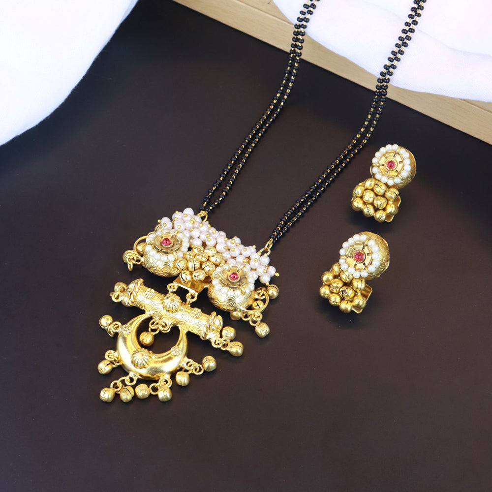 Etnico 18k Gold Plated Traditional Pearl Beads Studded Pendant with Black Bead Chain Mangalsutra With Earrings for Women (D093M)