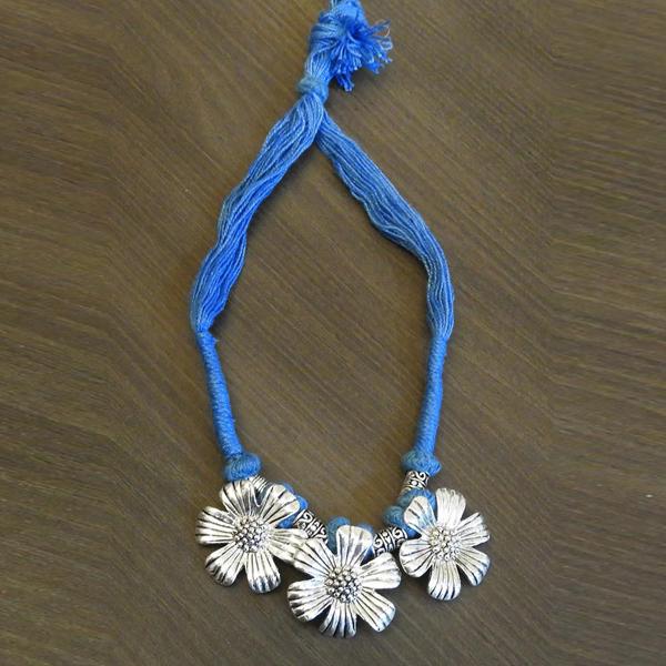 Jeweljunk Floral Design Blue Thread Tribal Necklace - 1111502D