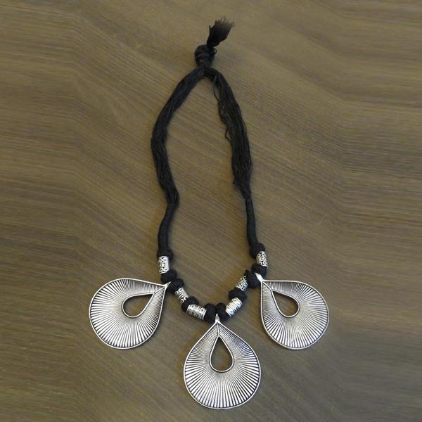 Jeweljunk Silver Plated Black Thread Triabl Necklace - 1111504A
