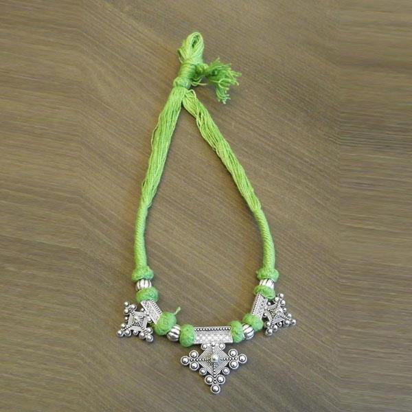 Jeweljunk Green Thread Silver Plated Tribal Necklace - 1111507D