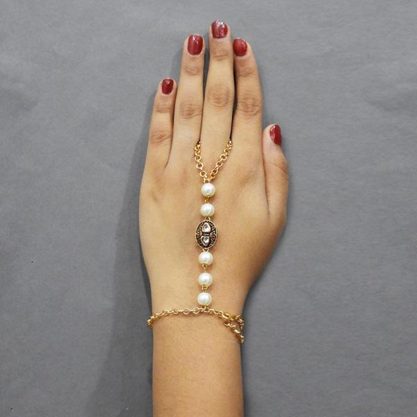 Tip Top Fashions Austrian Stone And Pearl Hand Harness - 1503112