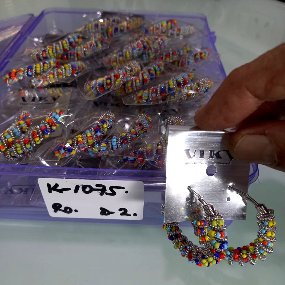 Viky Black Hoop Earrings