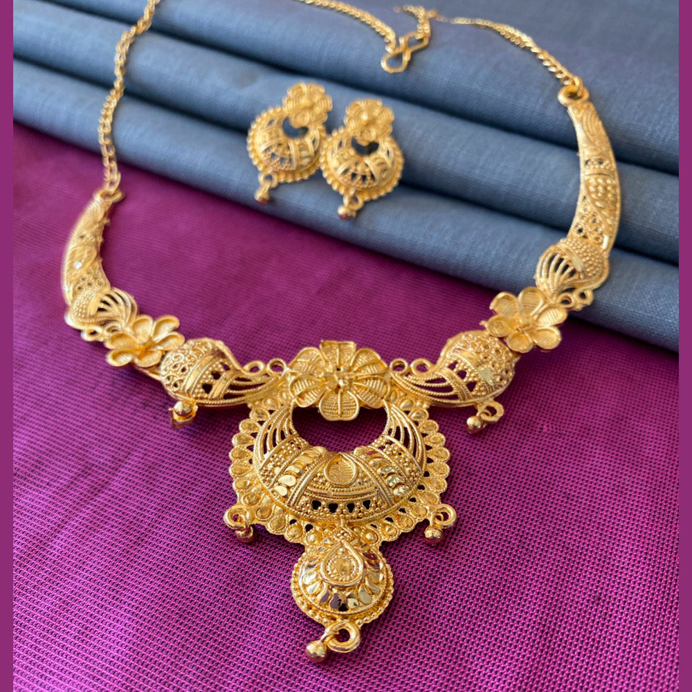 Mahavir Forming Look Necklace Set