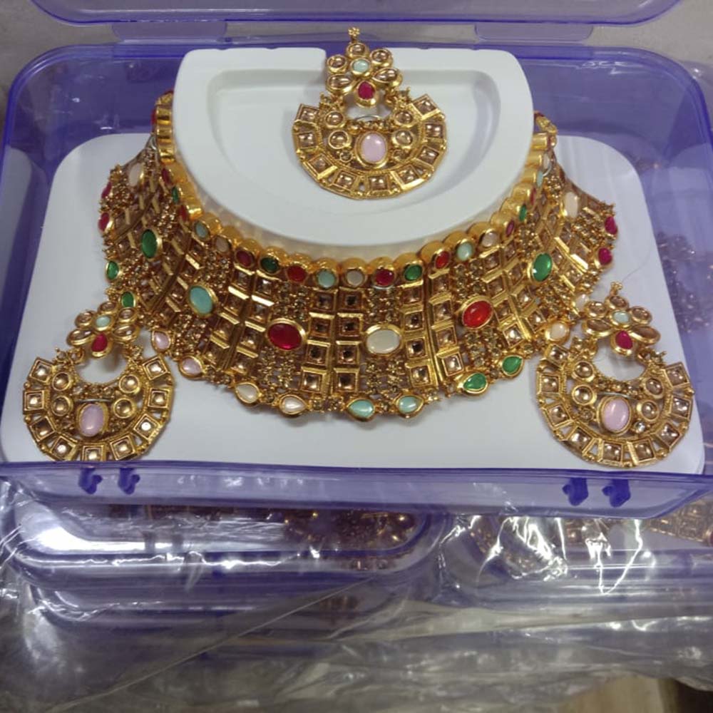 Neetu Art Gold Plated Kundan Stone Choker Necklace Set With Maang tikka