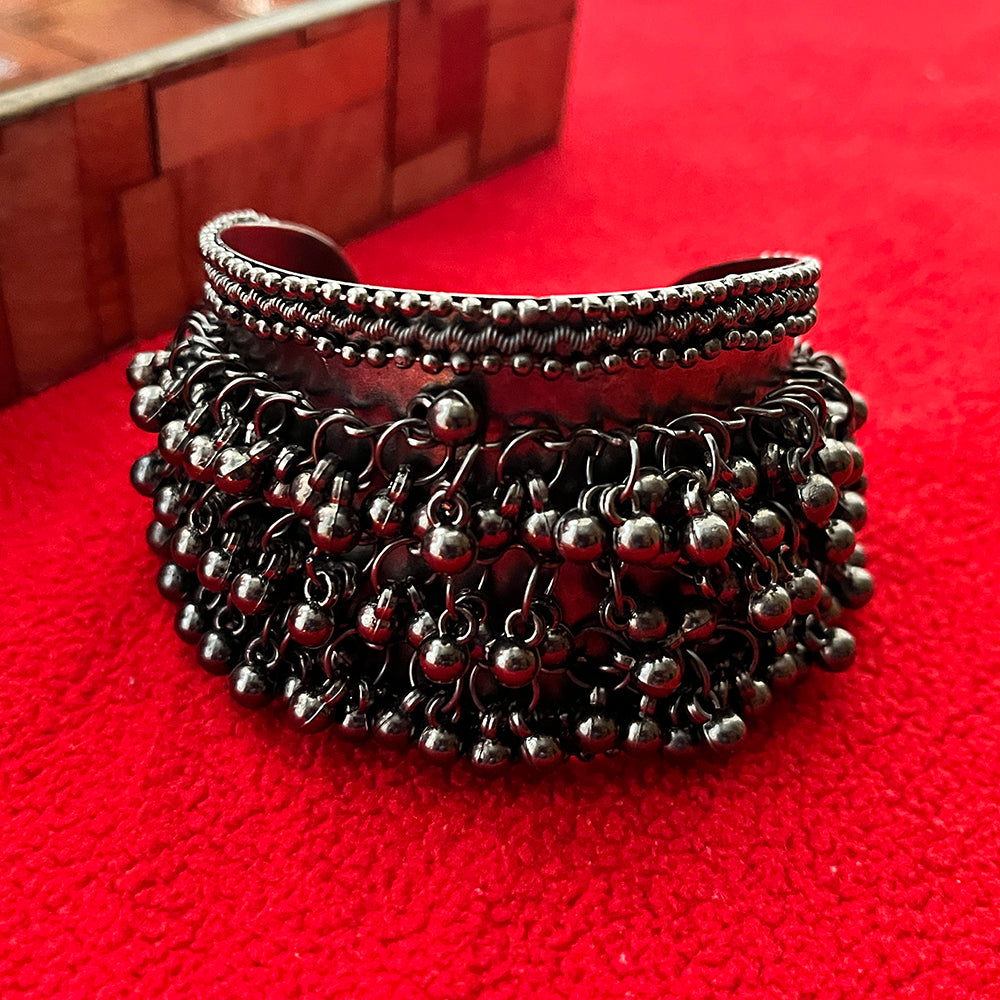 Shringarstreet Light Weight Oxidised Black kada