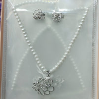 Tip Top Jewellers Silver Plated Austrian Stone And Pearl Pendant Set